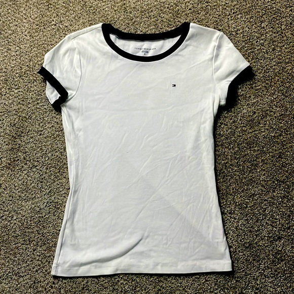 Plain white tee - Picture 1 of 1